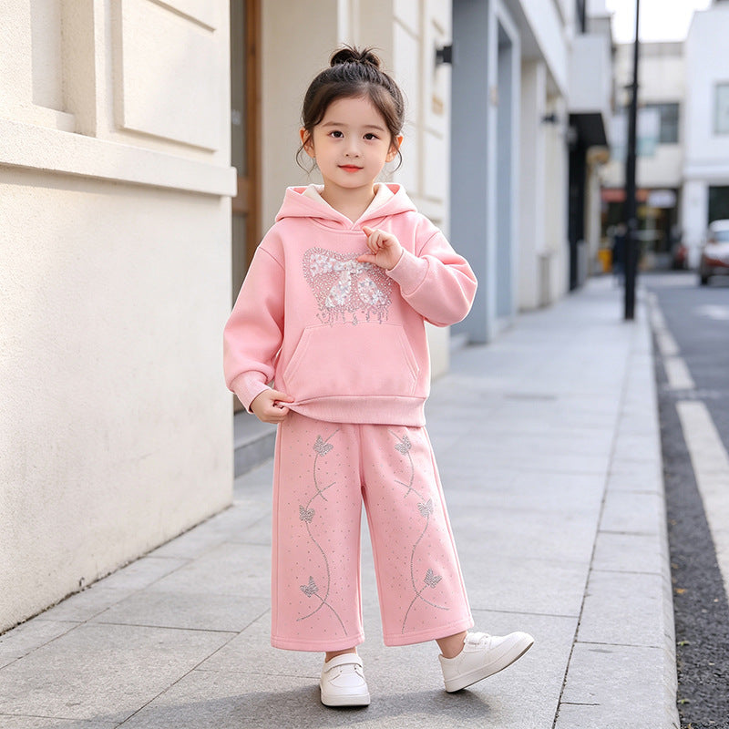 Two piece set of winter baby hoodie with added velvet and thickening