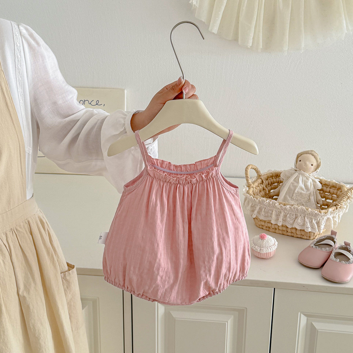 Baby Onesie Thin Newborn Clothes Bodysuit Infant Sleeveless Romper Girl Baby Triangular Crawling Suit