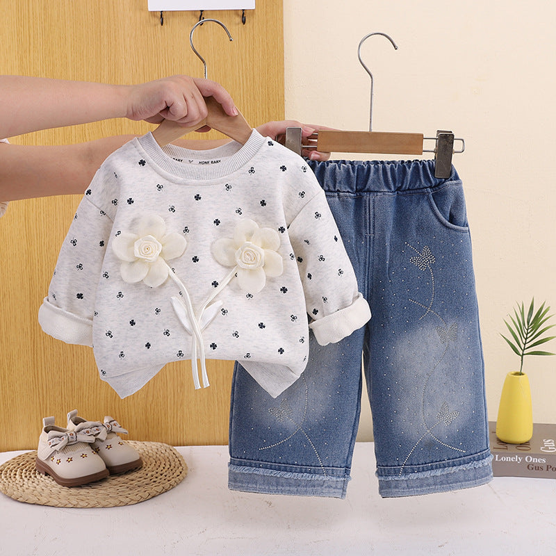 Two piece set of children's winter clothes with fleece hoodie for baby girls
